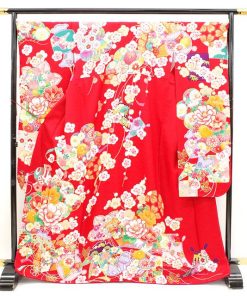 振袖 着物 刺繍 金彩加工 赤 椿 桜 梅 四季の花 古典柄 正絹 成人式 二十歳 新品 仕立て上がり 身丈170.5 裄68 Ｌサイズ みやがわ sb11734